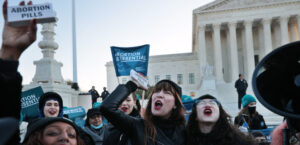 manifestazioni contro i divieti di aborto in USA - aborto in North Dakota