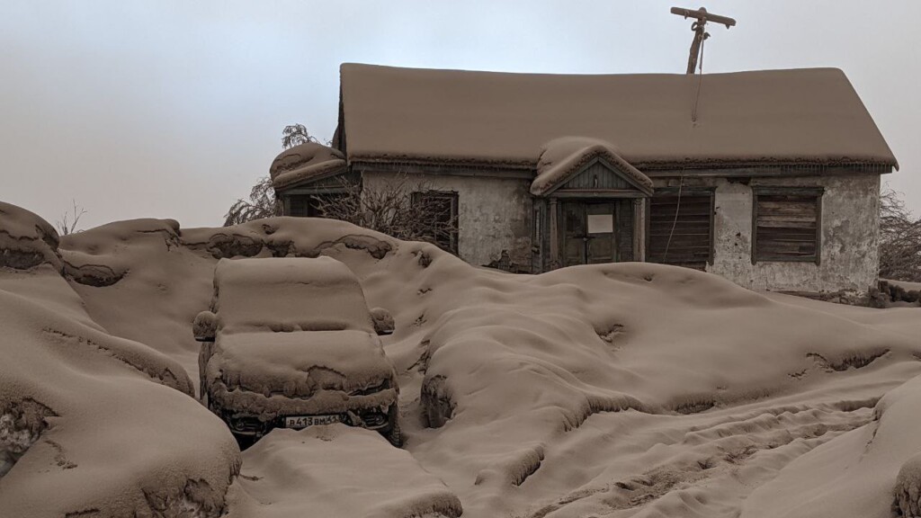 Shiveluch eruzione foto