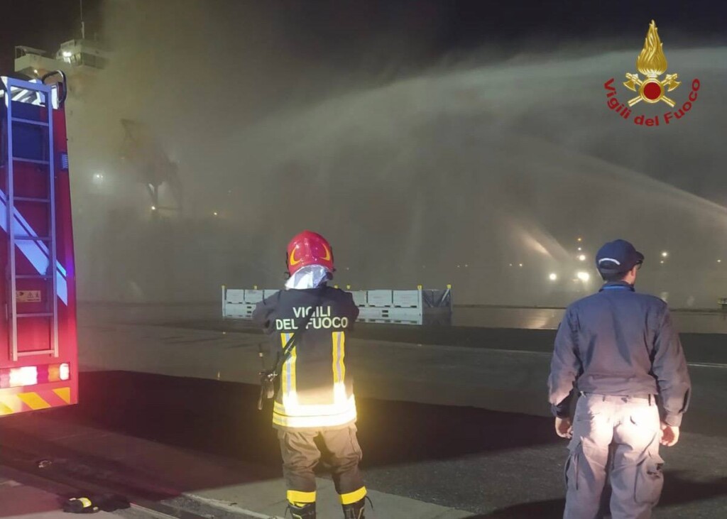gioia tauro incendio