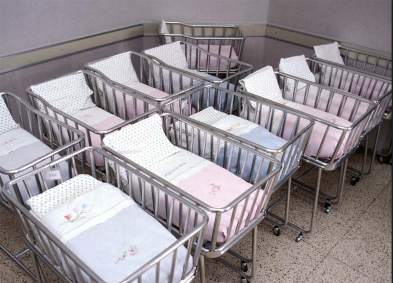 natalità zero e la dichiarazione del Ministro Giorgetti: "Niente tasse per chi fa figli"