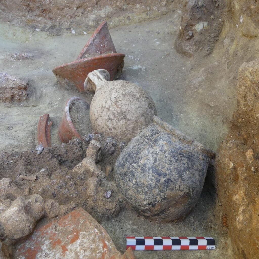 necropoli gallo-romana nel cuore di Parigi