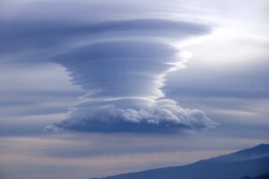 nube lenticolare etna