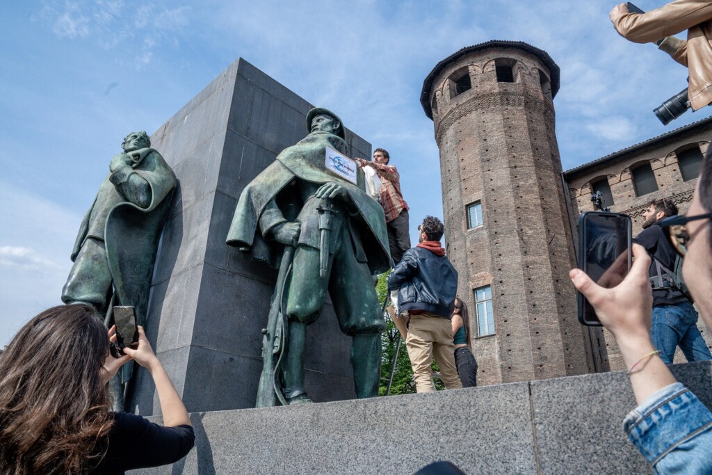 protesta torino decreto eco-vandali