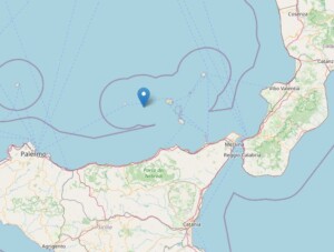 terremoto isole eolie