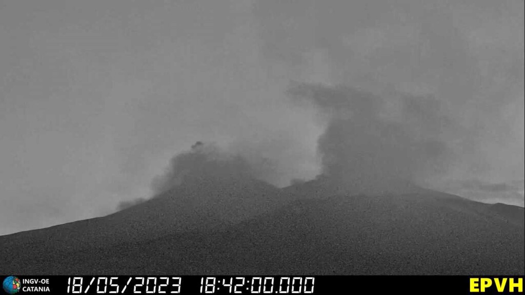 Etna eruzione
