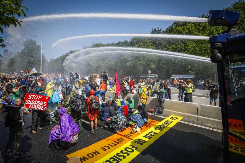 Extinction Rebellion aia