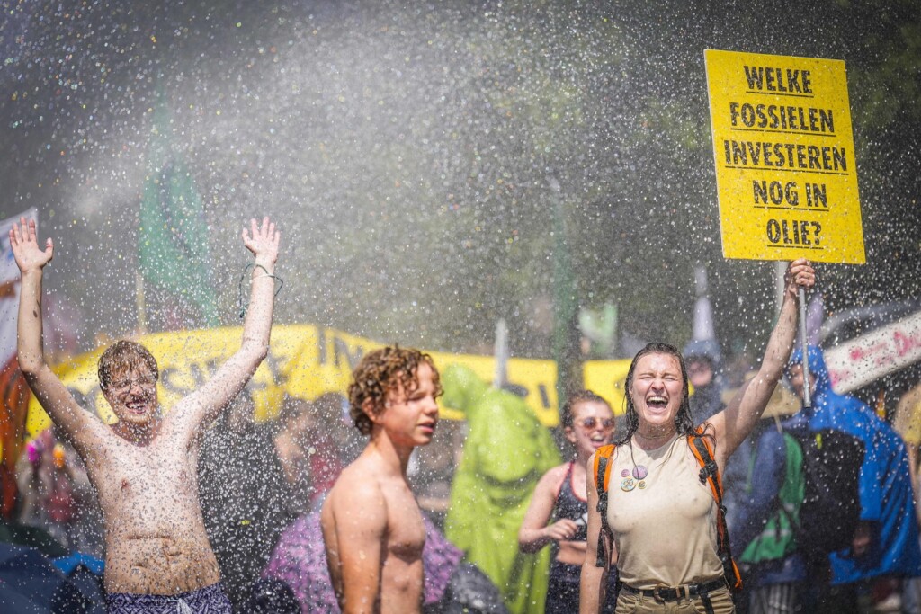 Extinction Rebellion aia