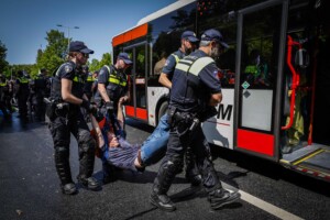 Extinction Rebellion aia