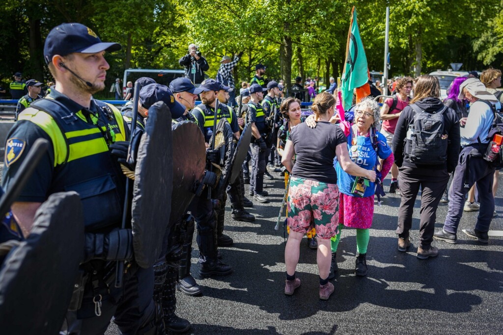 Extinction Rebellion aia