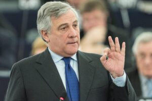 Tajani - Ponte sullo stretto