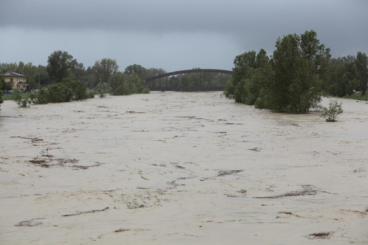 alluvione emilia romagna 16 maggio 2023