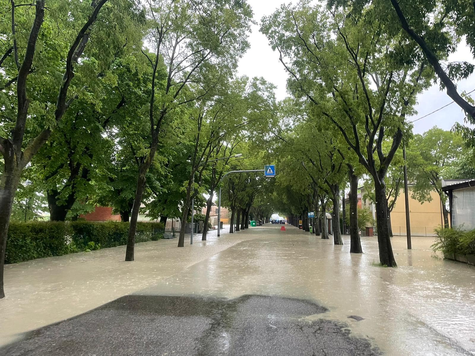 Alluvione Emilia Romagna: a Imola 300 evacuati, domani riaprono le scuole
