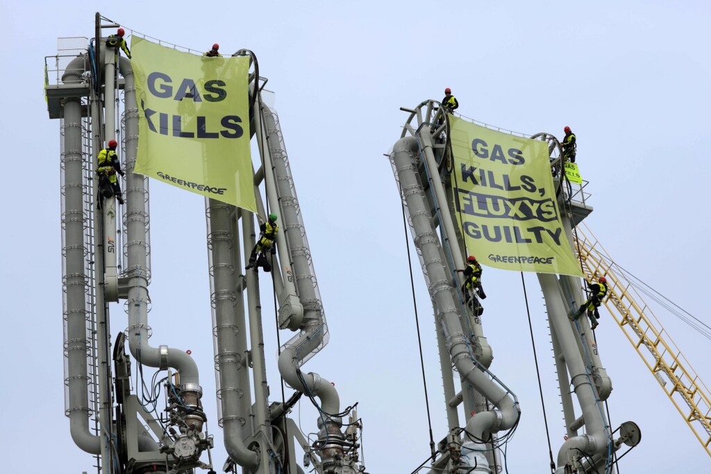 blitz greenpeace gnl belgio