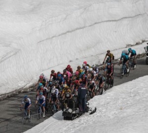 giro d'italia neve gran sasso