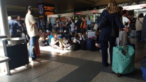 roma termini caos treni