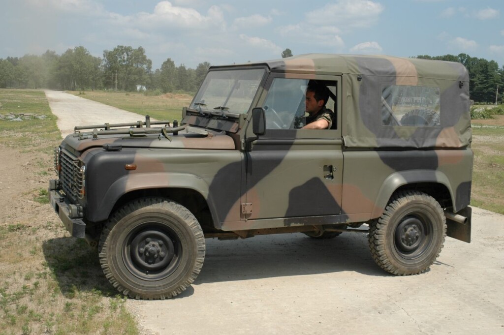 Land Rover Defender