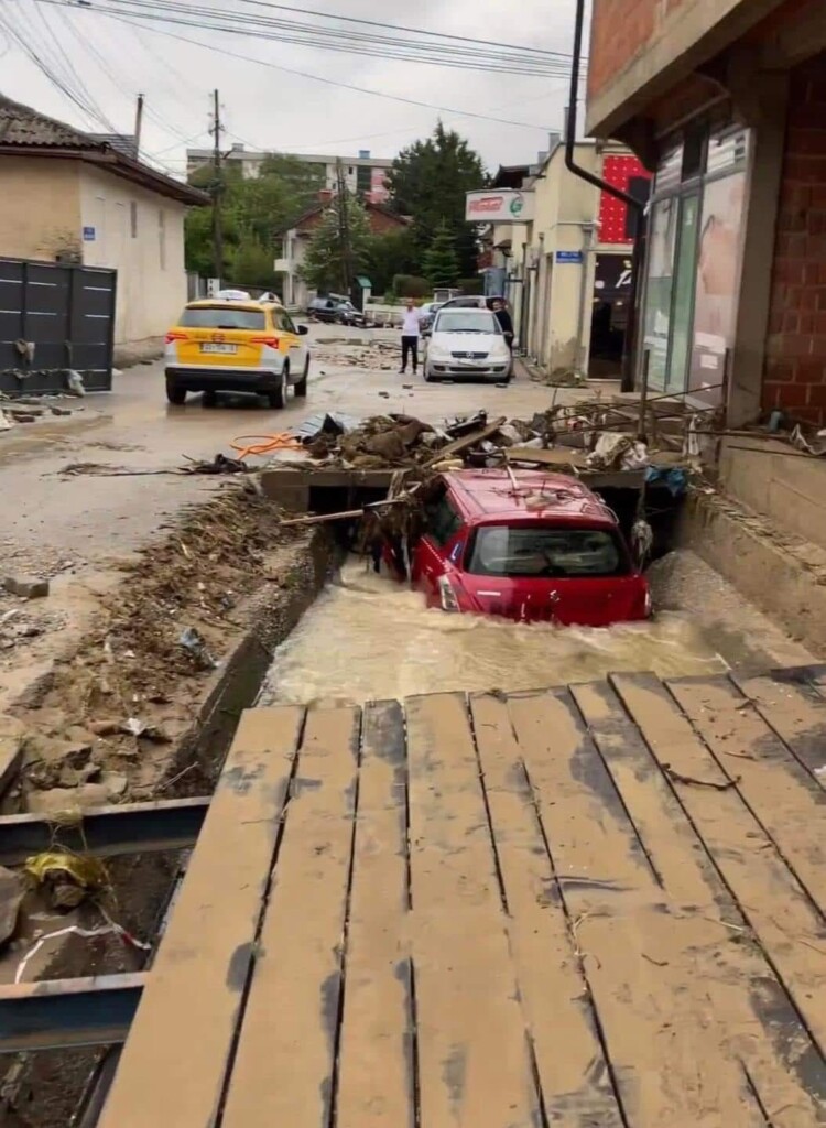 alluvione kosovo