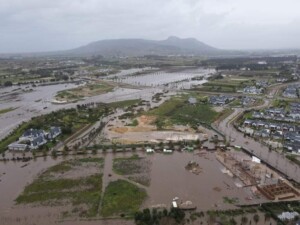 alluvione sudafrica città del capo