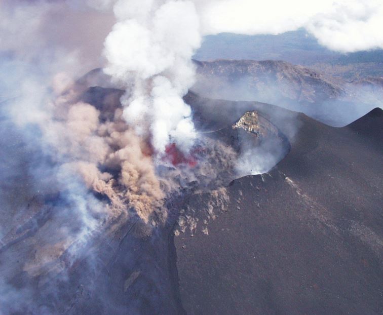 cratere bocca nuova etna