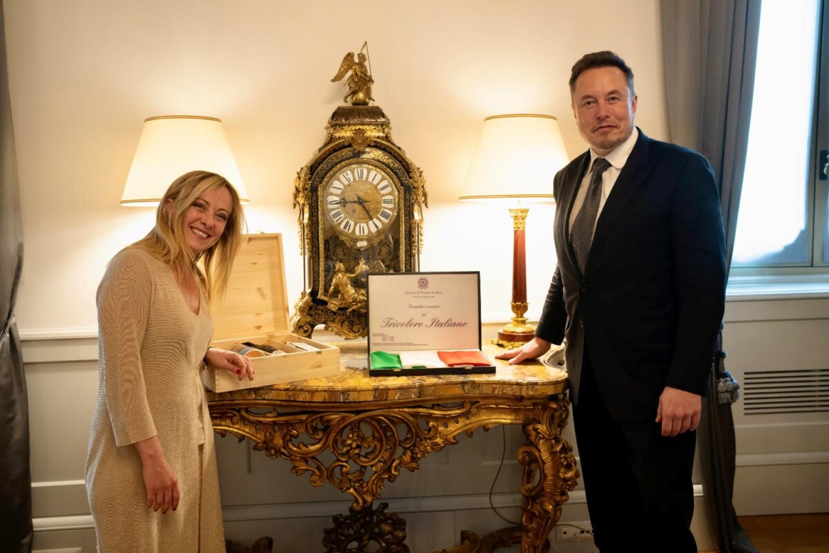 L'incontro tra il Presidente del Consiglio Giorgia Meloni ed Elon Musk a Palazzo Chigi