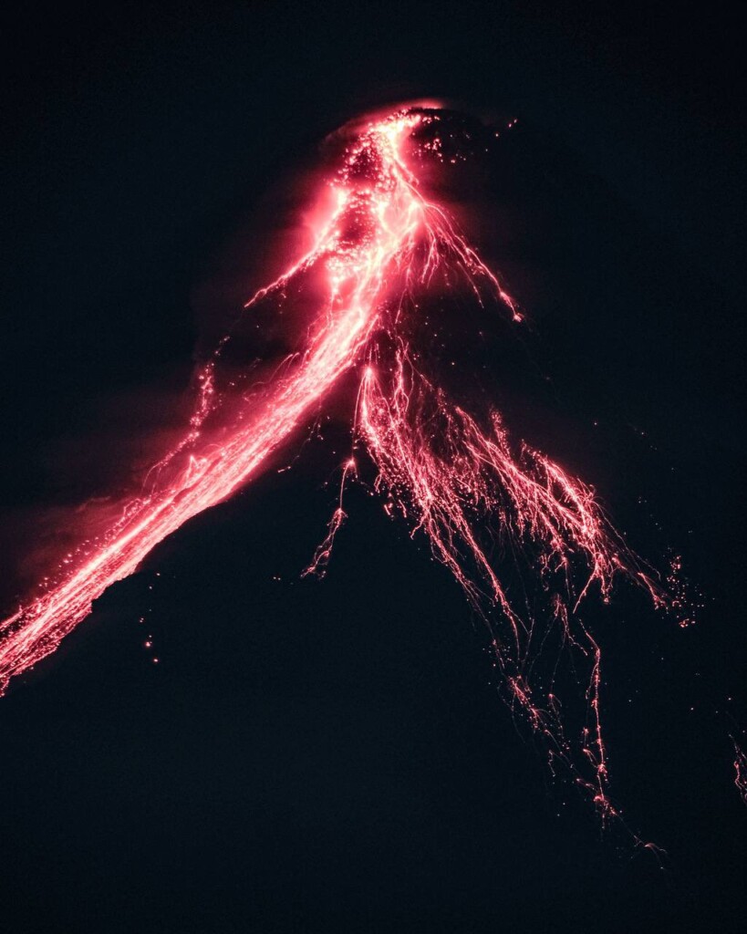 eruzione vulcano mayon filippine