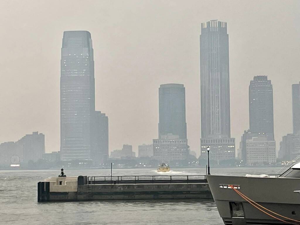 incendi canada new york