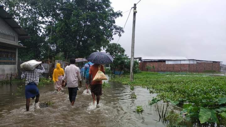 inondazioni india assam
