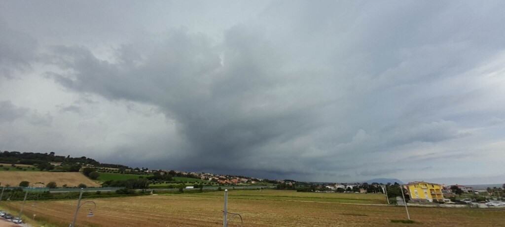maltempo marche temporale macerata