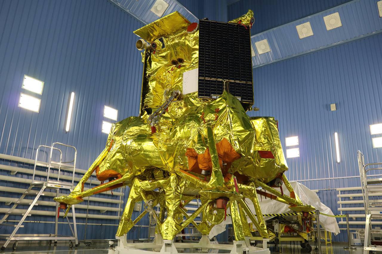 Luna-25 Roscosmos