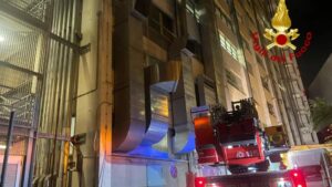 incendio al Policlinico di Genova