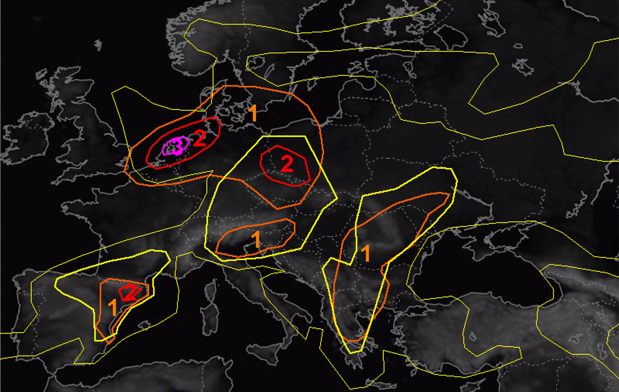 Allerta Meteo, oggi forte maltempo in tutt'Europa: il bollettino estremo di Estofex - Vimarsana News