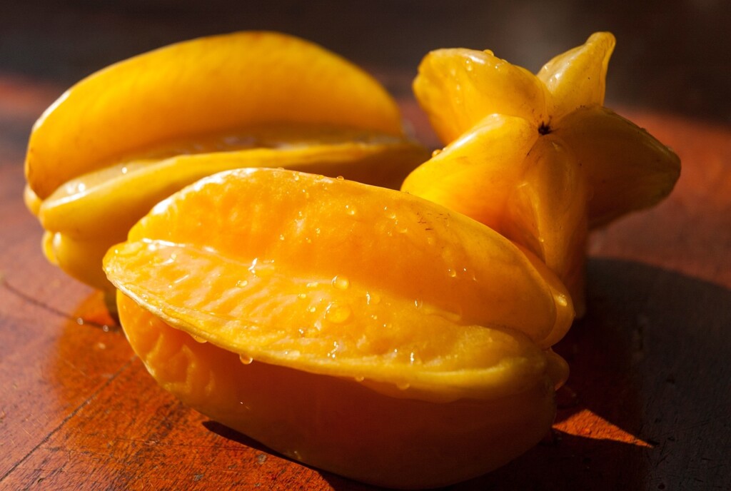 carambola frutto stella