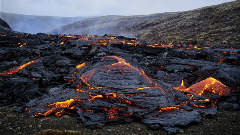 eruzione vulcano islanda Fagradalsfjall