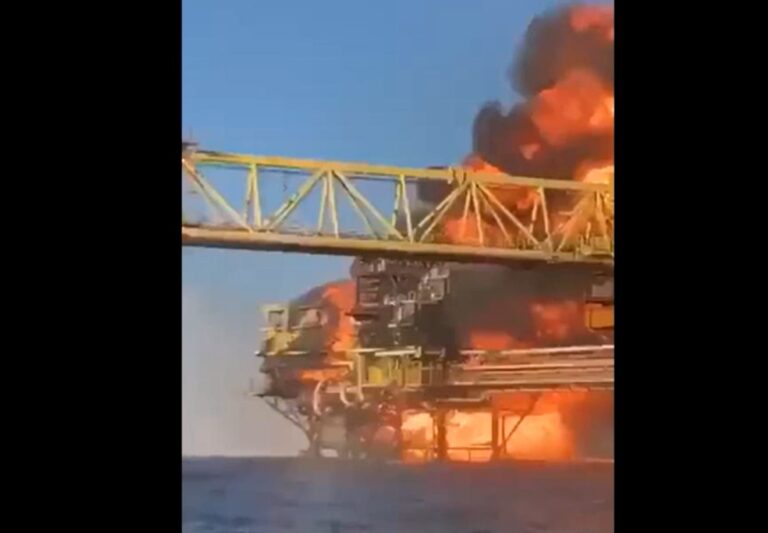 esplosione piattaforma Golfo Messico