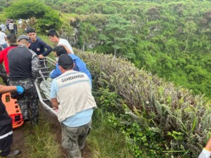 galapagos incidente bimbo 8 anni