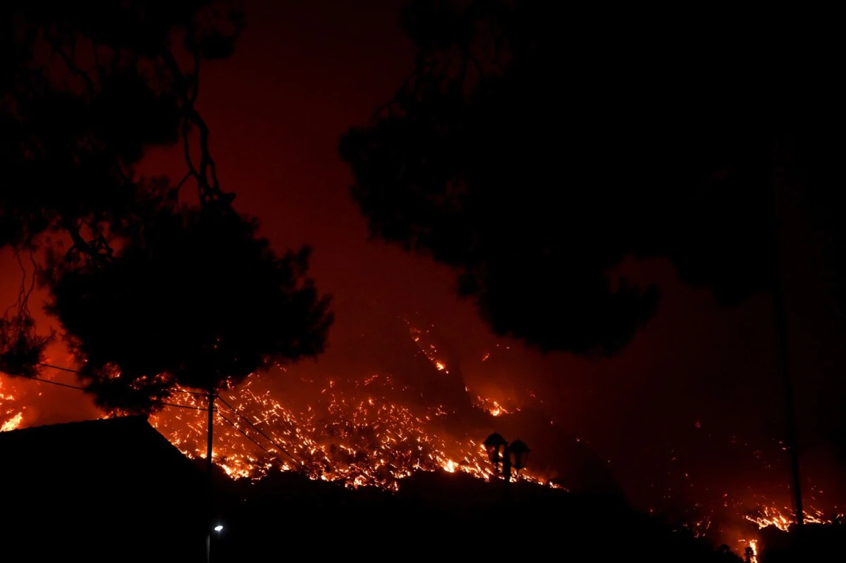 incendi corfù grecia