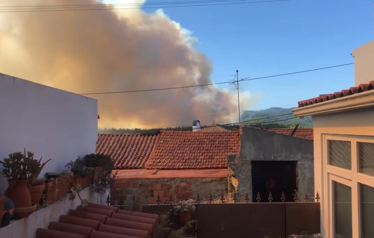 incendio portogallo parco naturale di Sintra-Cascais