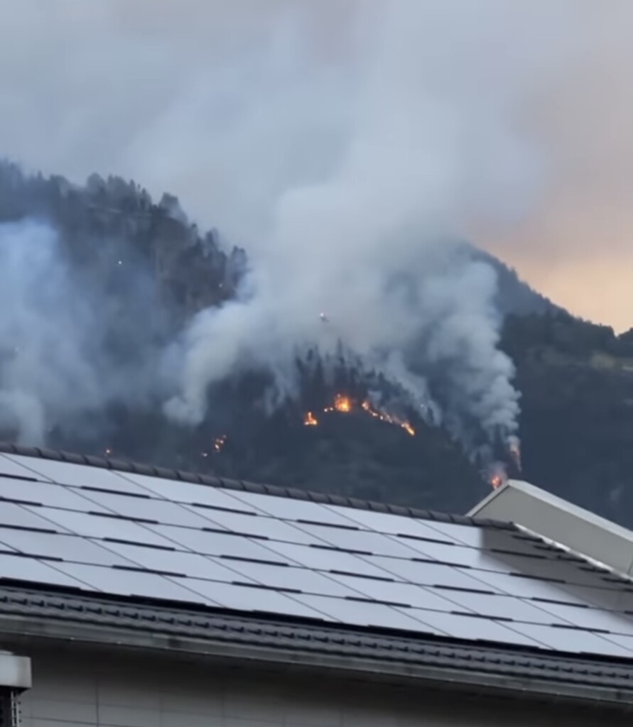 incendio svizzera alto vallese