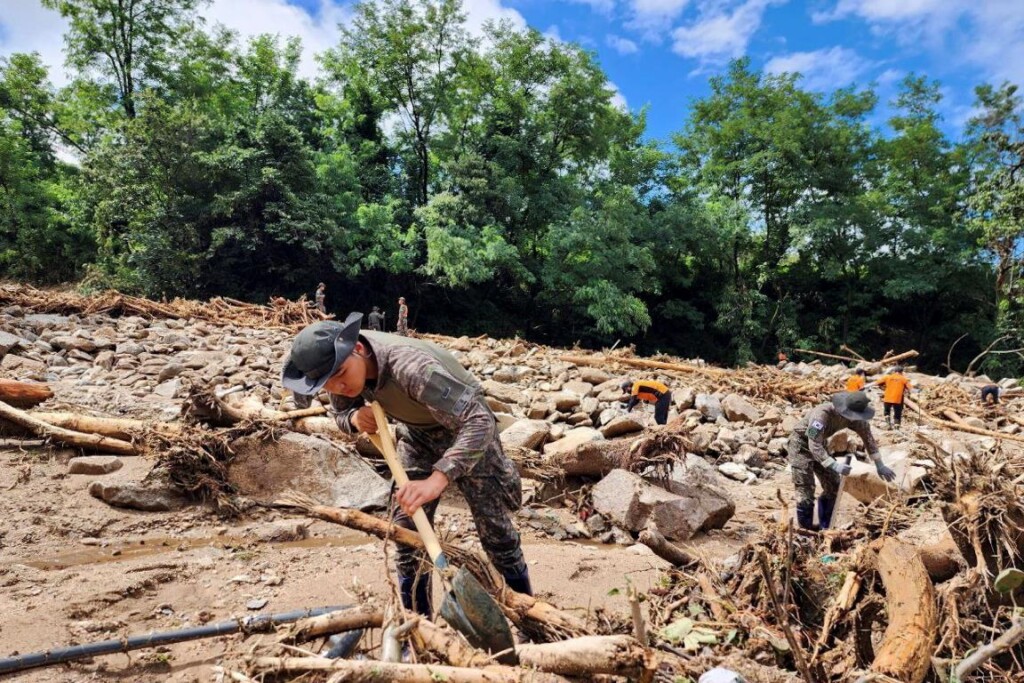maltempo inondazioni corea sud