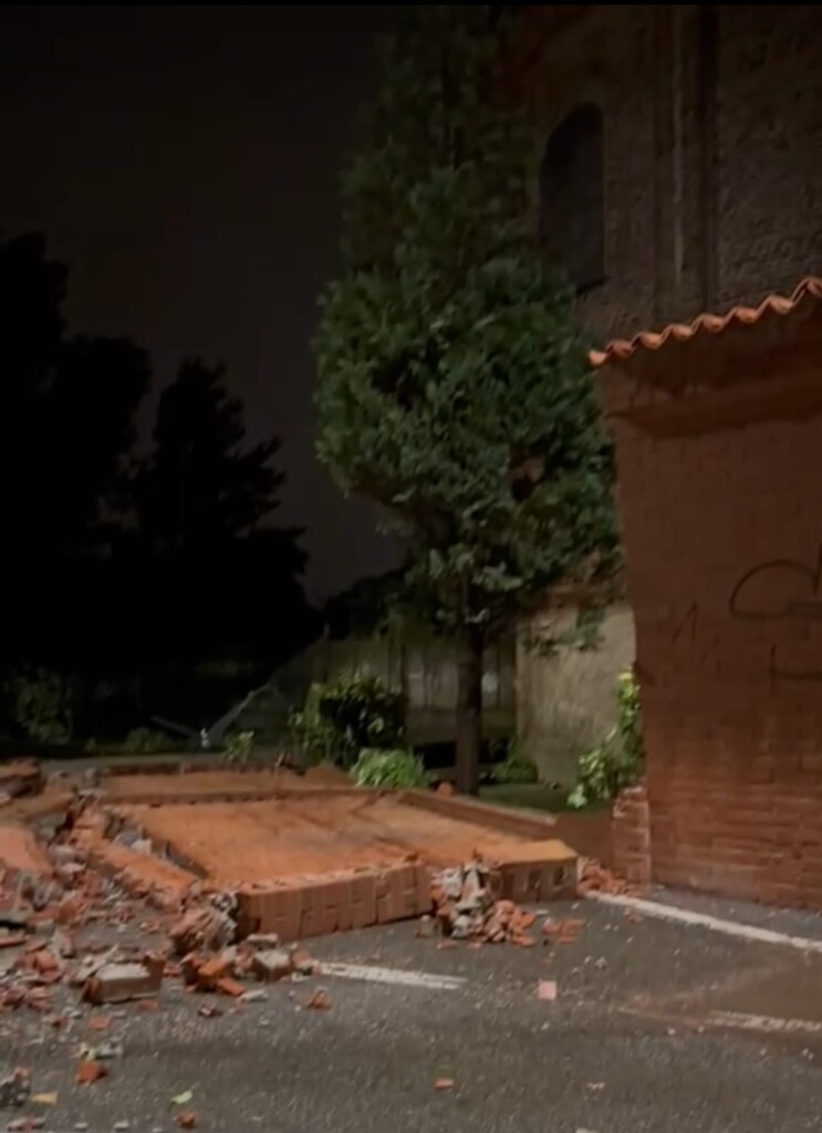 maltempo vento novara trecate