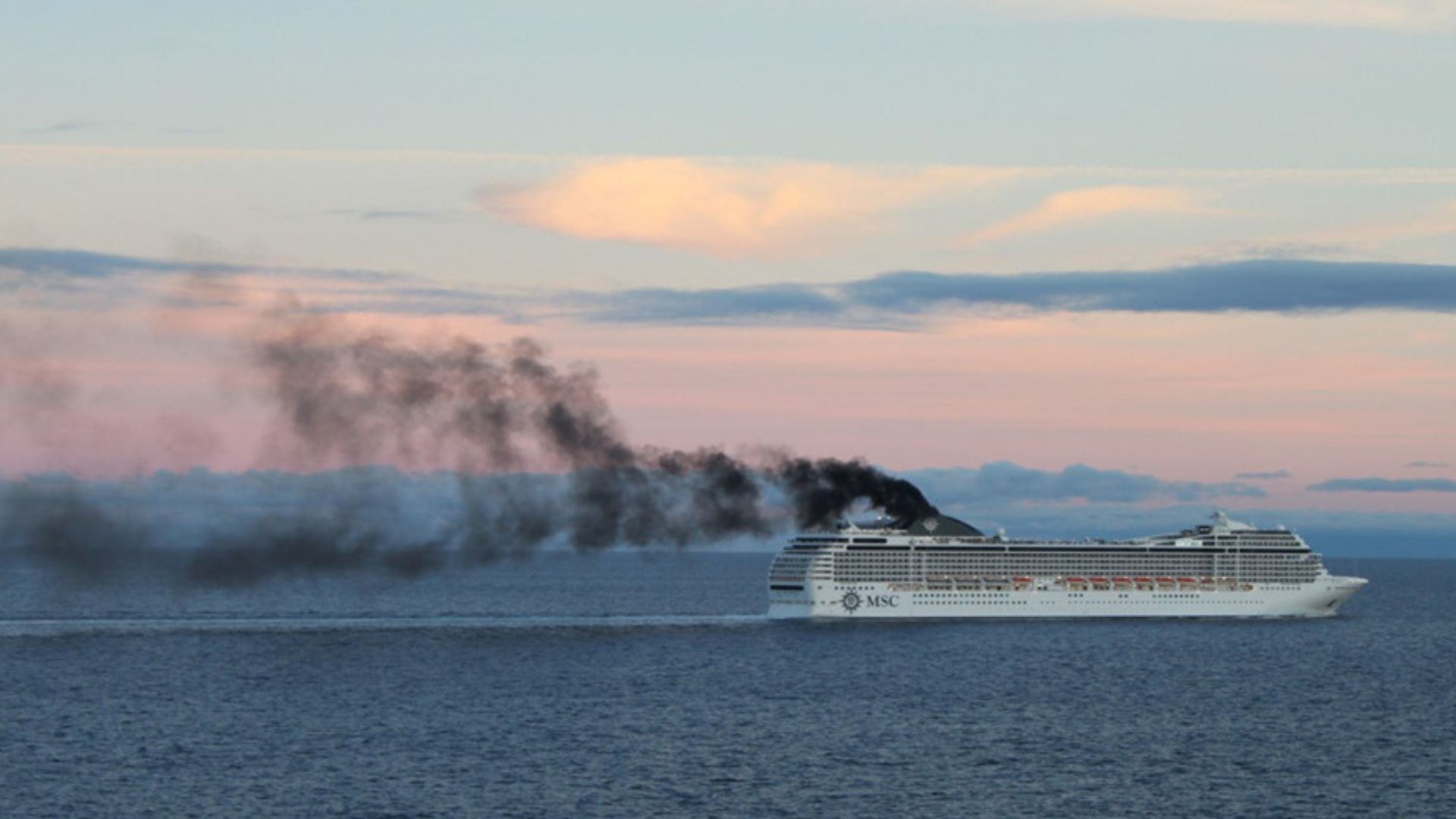 Clima: con meno emissioni dalle navi, osservate temperature più alte