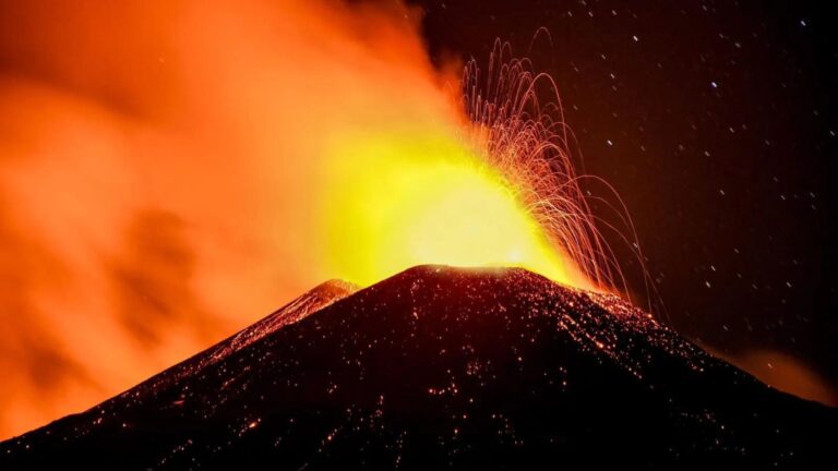 attività del vulcano Etna