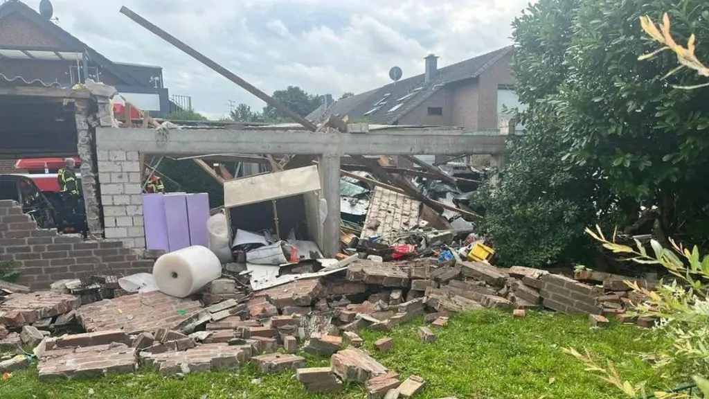 esplosione dell'auto elettrica