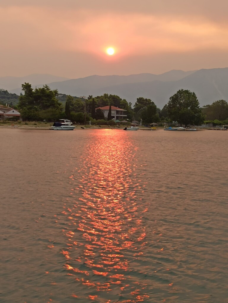 fumo incendi grecia a malta
