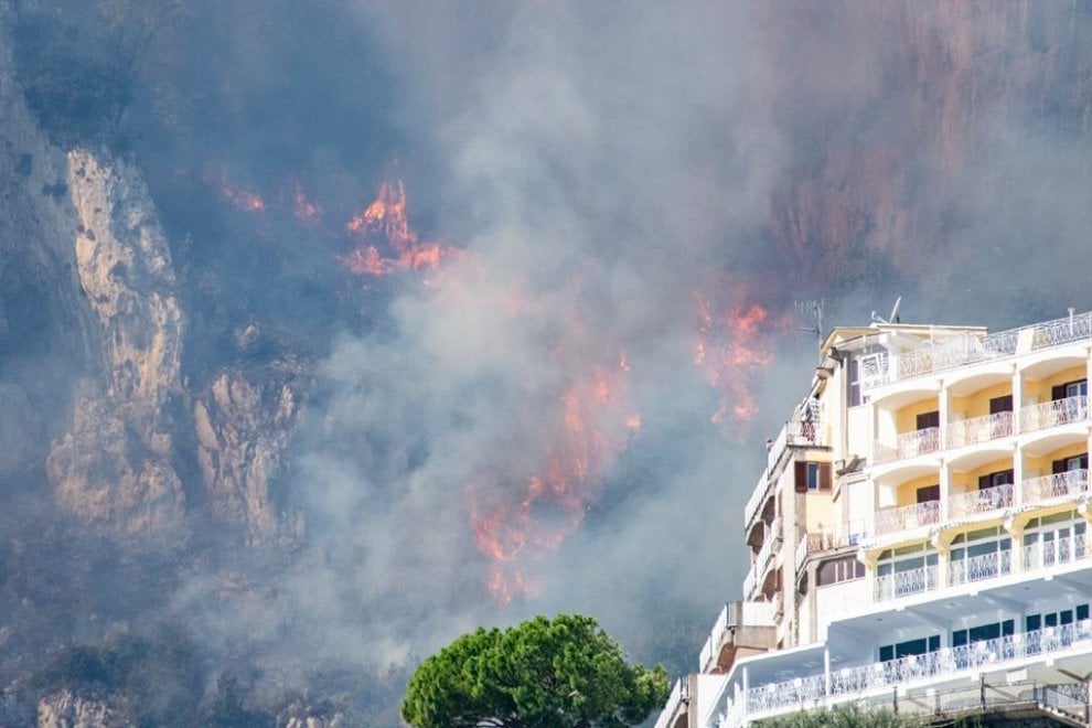 incendi Costa Amalfitana