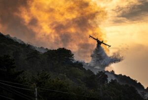 incendio in provincia di Imperia