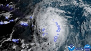tempesta tropicale franklin