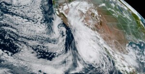 tempesta tropicale hilary