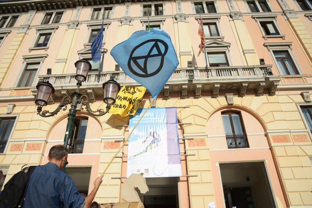 clima attivisti Extinction Rebellion veneto oggi