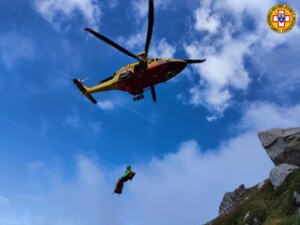 elicottero soccorso alpino